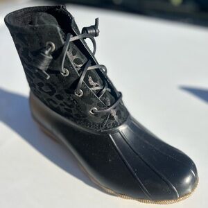 SPERRY Womens Saltwater Cheetah Black Waterproof & Weather Resistant Size 9